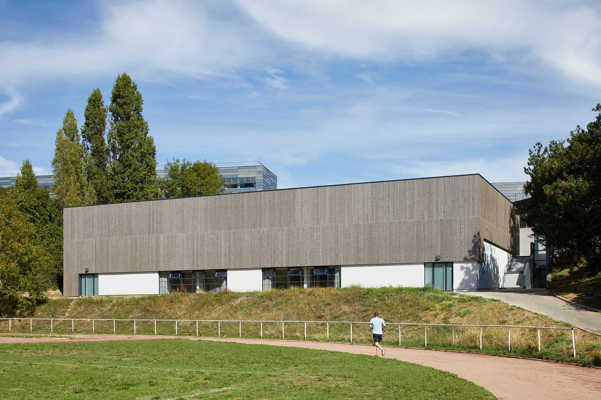 Gymnase Jules-Verne - image 2